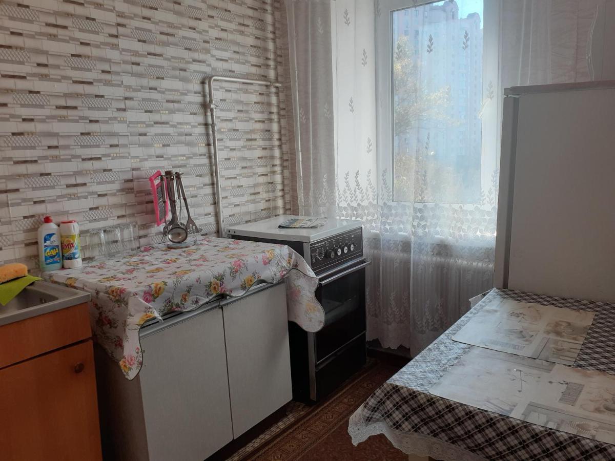 Квартира Возле Индустриального Моста, Нау Kiev Bagian luar foto
